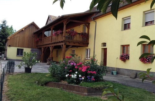 Stotzheim House | Homerez - Charming house with garden in Stotzheim | Air conditioning included