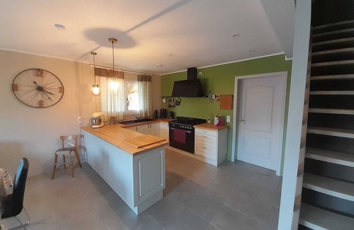 Payrignac Villa | Homerez - Comfortable villa in Payrignac