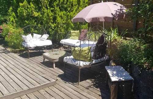 Grambois House | Homerez - Cottage in Grambois, pool, nature.