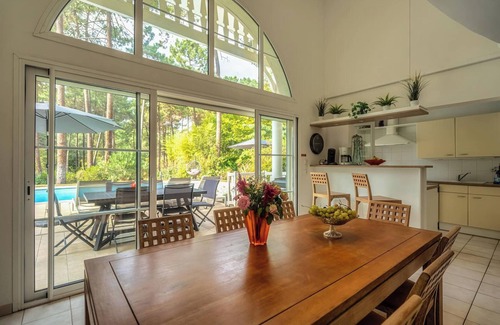 Lacanau-Ocean Villa | Homerez - Elegant Villa in Lacanau with Private Pool