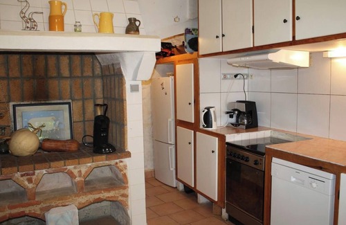 Lussan Villa | Homerez - Elegant Villa with Private Pool in Lussan