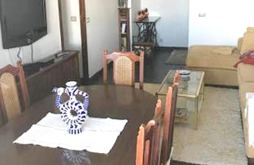 El Ensanche Zona Nuova Apartment | Homerez - Appartement for 4 ppl. with terrace at Santiago de Compostela