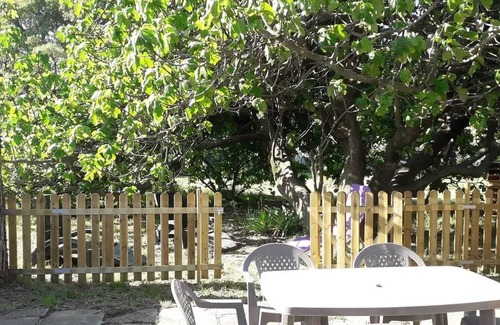 Meynes House | Homerez - Family House in Meynes with Private Garden