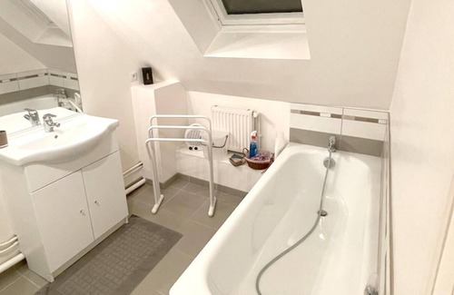 Cany-Barville House | Homerez - House 8 km away from the beach for 4 ppl. with garden at Cany-Barville