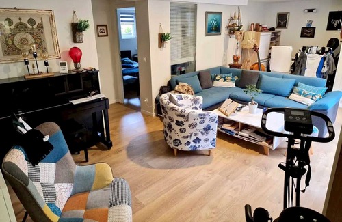 Vitry-sur-Seine Apartment | Homerez - Nice apartement for 6 ppl. with garden and terrace at Vitry-sur-Seine