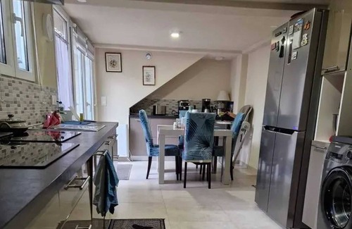 Vitry-sur-Seine Apartment | Homerez - Nice apartement for 6 ppl. with garden and terrace at Vitry-sur-Seine