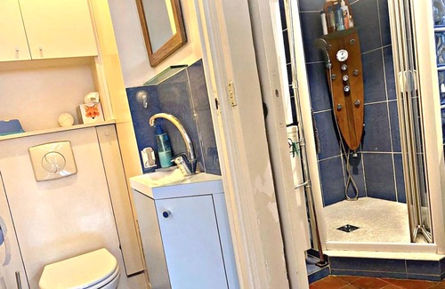 Quartier du Petit-Montrouge Apartment | Homerez - Nice apartement for 2 ppl. with balcony at Paris