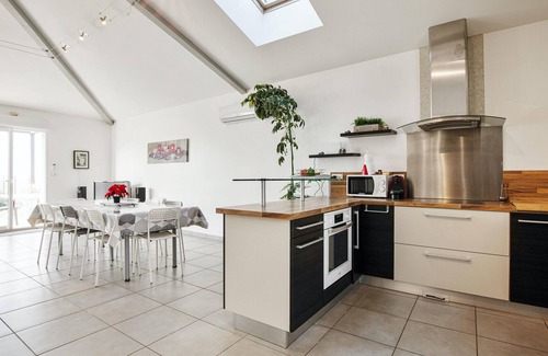 Les Boucholeurs House | Homerez - Nice house for 6 ppl. with sea view and terrace at Chatelaillon plage