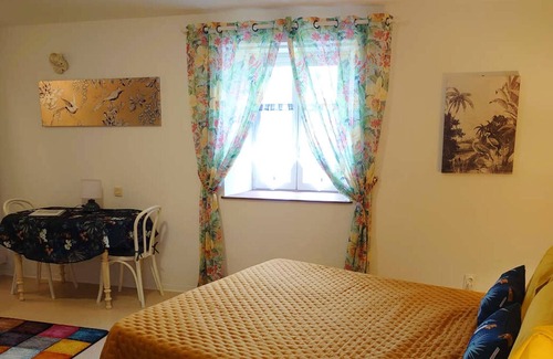 Duravel Apartment | Homerez - Nice studio for 2 ppl. with shared pool, garden and terrace at Duravel