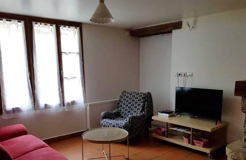 Baule Apartment | Homerez - Spacious Apartment in Baule 100 m²