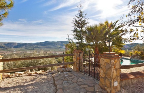 Priego de Cordoba Villa | Homerez - Villa for 10 ppl. with swimming-pool and jacuzzi at Priego de Córdoba