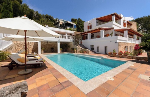 Can Furnet Villa | Homerez - Villa Santa Eulalia, private pool