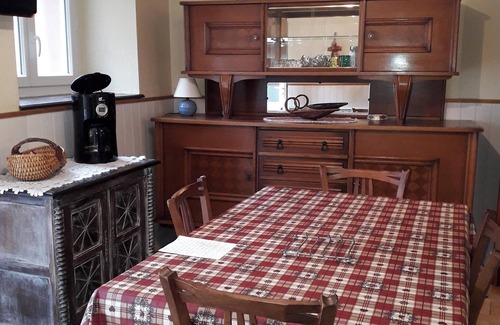 Betpouey House | Homerez - Welcoming House in Betpouey with a Superb Terrace