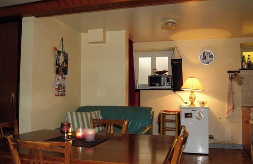 Betpouey House | Homerez - Welcoming House in Betpouey with a Superb Terrace