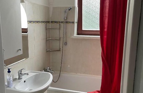Slavija House | Homestay Best Place
