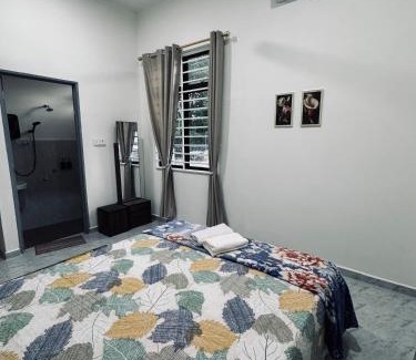 Kampung Tanjung Mas House | Homestay CikguMa 3 - Wi-Fi
