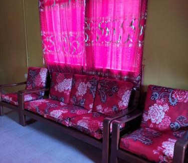 Changlun House | Homestay Naimah