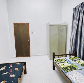 Kampung Serdang Baru House | Homestay Teratak Putih GS