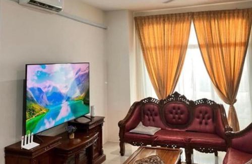 Bota House | Homestay Ummi Seri Iskandar