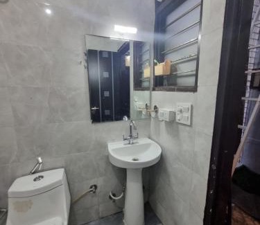 Bullawala Apartment | HOmeTEL-1 Bedroom Bath n kitchen Studio Apartment By Pushpanjali QLH