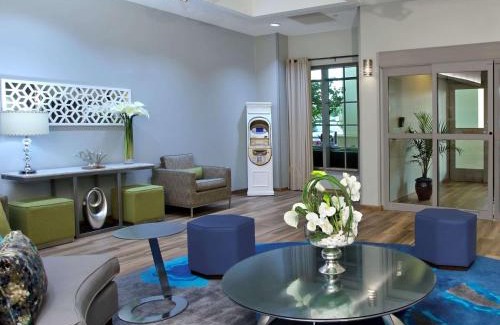 Fort Lauderdale Hotel | Homewood Suites by Hilton Fort Lauderdale Airport-Cruise Port