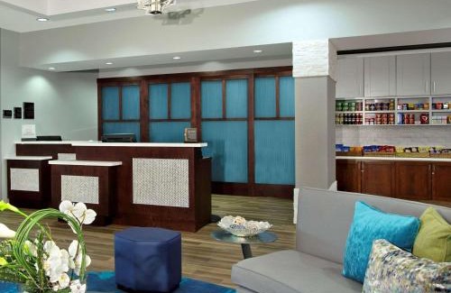 Fort Lauderdale Hotel | Homewood Suites by Hilton Fort Lauderdale Airport-Cruise Port