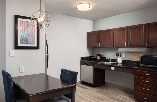 Andover Hotel | Homewood Suites by Hilton Boston/Andover