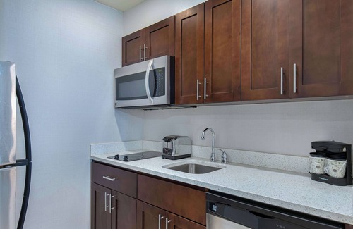 Sandy Springs Hotel | Homewood Suites by Hilton Atlanta/Perimeter Center