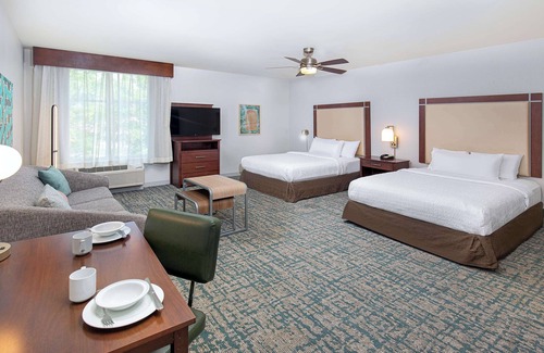 Sandy Springs Hotel | Homewood Suites by Hilton Atlanta/Perimeter Center