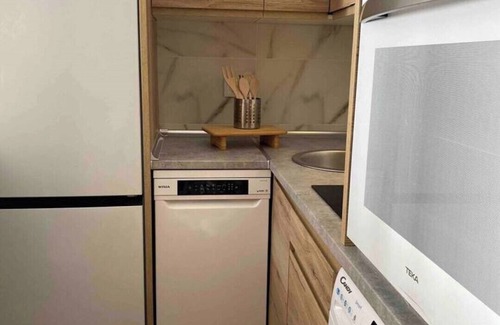 Jaca Apartment | Homey apartment in the center of Jaca for families