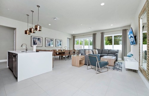 Reunion Condo | Homey Condo near Disney with Resort & Waterpark Access - B36-106