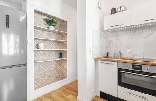 Annemasse Apartment | Homey Gold - City Center/Near tram/Free Wifi