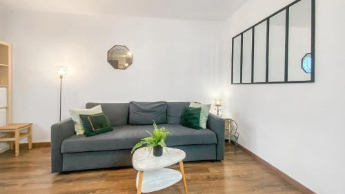 Annemasse Apartment | Homey Hanna - Parking, Centre-ville, Proche Genève