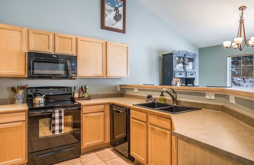Steamboat Springs House | Homey & Spacious 4-Level Condo