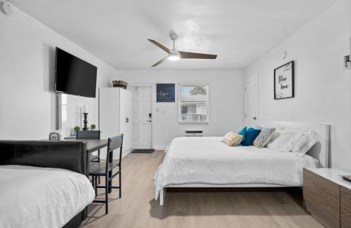 Hallandale Beach Apartment | Homey Studio Apartment in South Florida
