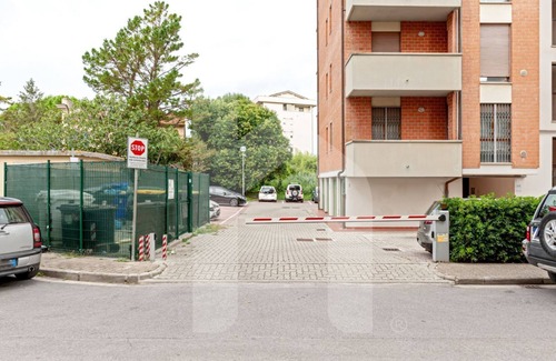 Pisa Apartment | Homiday- New and Lovely Two Bedroom Apartment - Free Parking