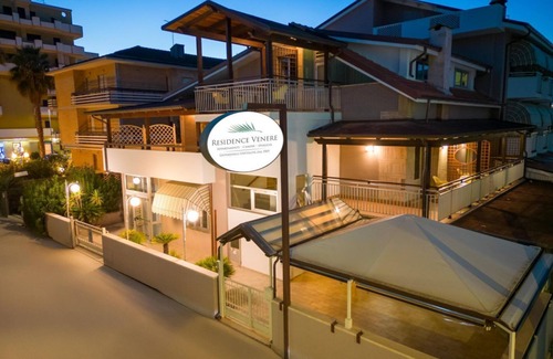 Alba Adriatica Apartment | Homiday - Residence Venere, Interior 6