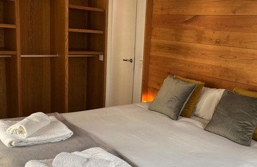 Centro Apartment | HomyAT POETA IGLESIAS | 2 |