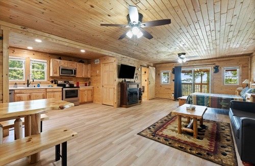Laurelville Cabin | Honey Bear | Hocking Hills