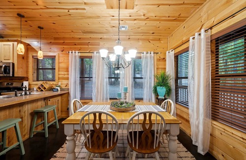 Broken Bow Cabin | Honey Bear in Hochatown/Broken Bow, OK