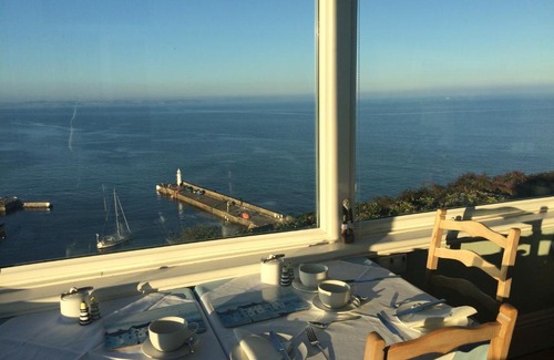 Mevagissey Bed & Breakfast | Honeycombe House