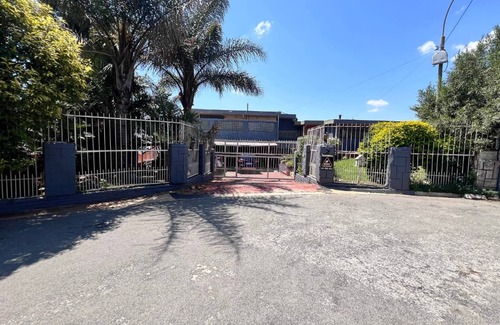 Greater Johannesburg Metropolitan Area Apartment | Honeyhills Excellence Resort F