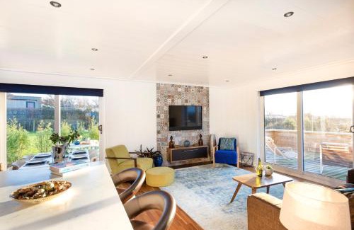 Cheddar House | Honeyhurst Lodge, Strawberryfield Park