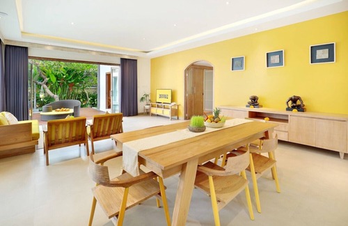 Kerobokan Villa | Honeymoon Bliss 3 Bedroom Villa in Seminyak (2);