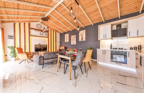 Islamlar Villa | Honeymoon Villa With Private Pool