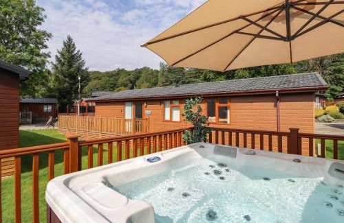 Troutbeck Bridge House | Honeysuckle Lodge