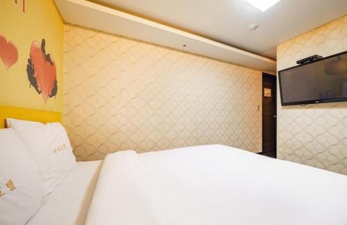 Sinchon-dong Hotel | Hongdae Sinchon Touch Motel