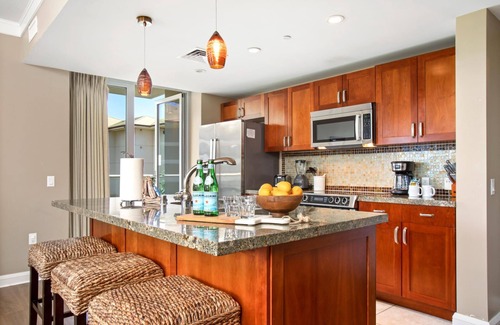 Honokowai Condo | Honua Kai | 3 Free Rental Cars | KBM Resorts | Extra-large Corner Suite | 3 Units, 4 Bedrooms | HK ML-1754