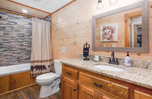 Morganton House | Hooch Holler Hideaway