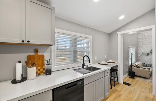 Bloomington House | Hoosier Hq Sleek 3-bed Near Iu